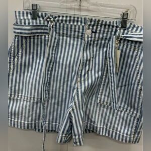 NWT A New Approach Women Blue White Shorts Size 12